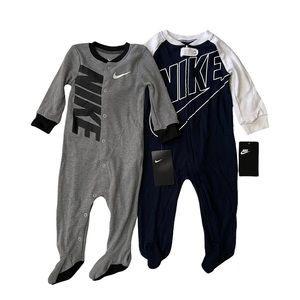NIKE Boy’s Footed Onesie